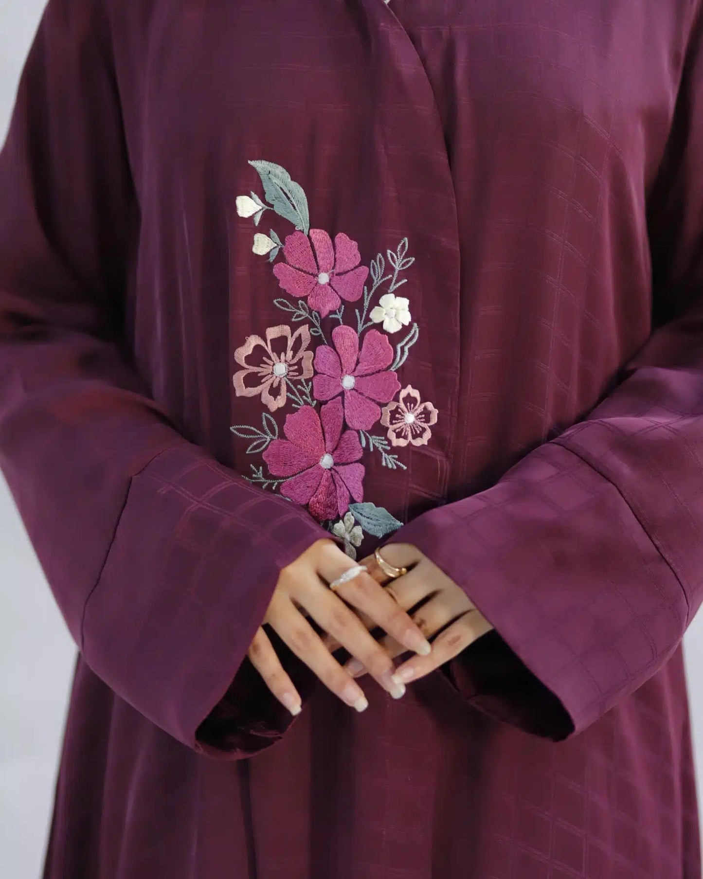 Aubergine Bloom Abaya