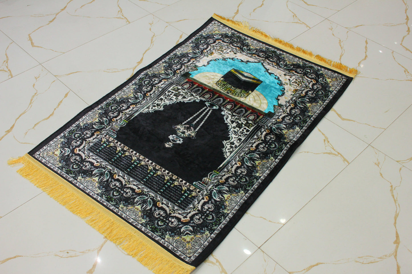 Turkish Janamaz with Kaba Design - Luxury Prayer Mat