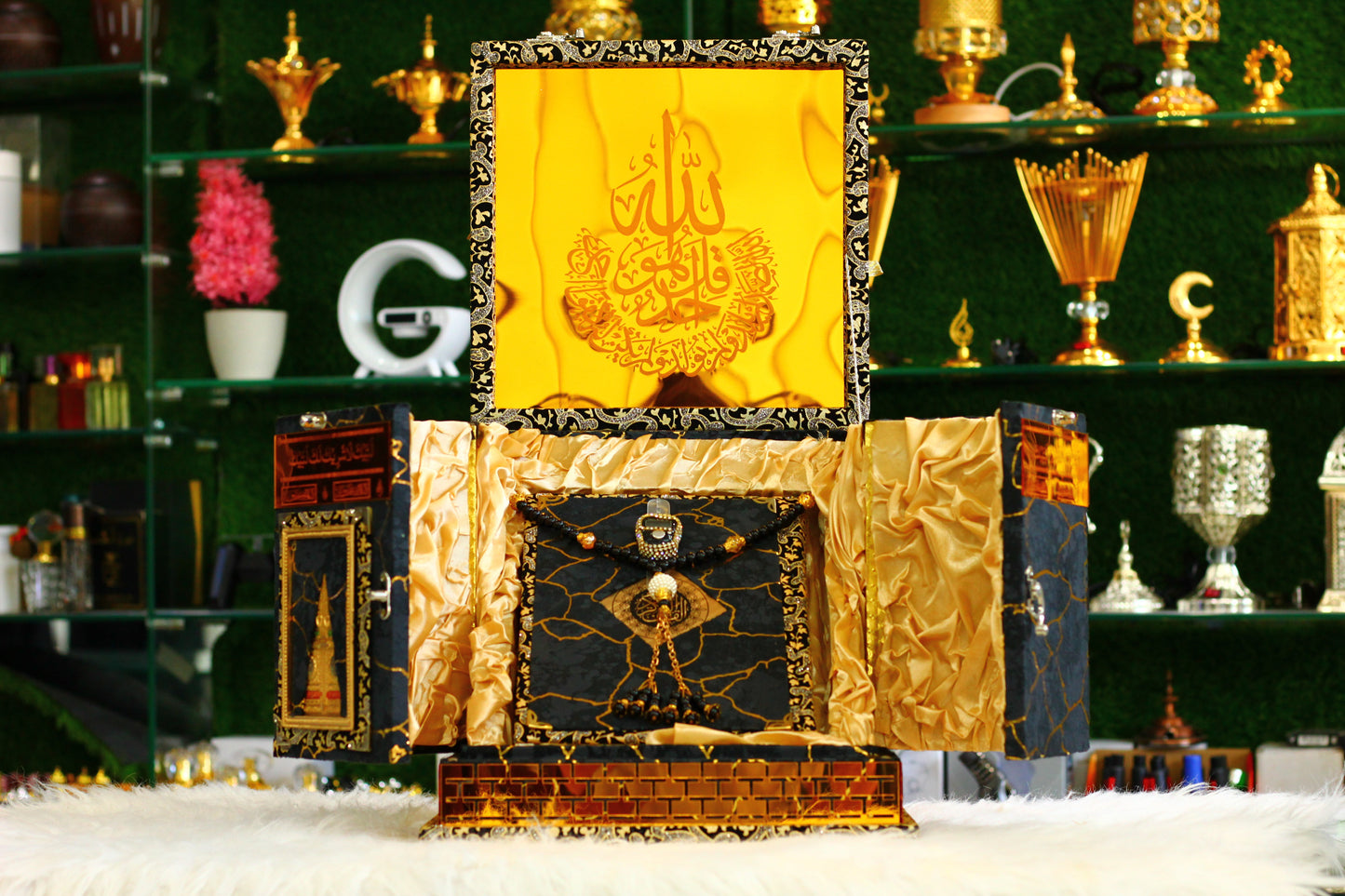 Khana Kaba Design Fancy New Box Quran Pak - A Sacred and Elegant Way to Carry Your Faith