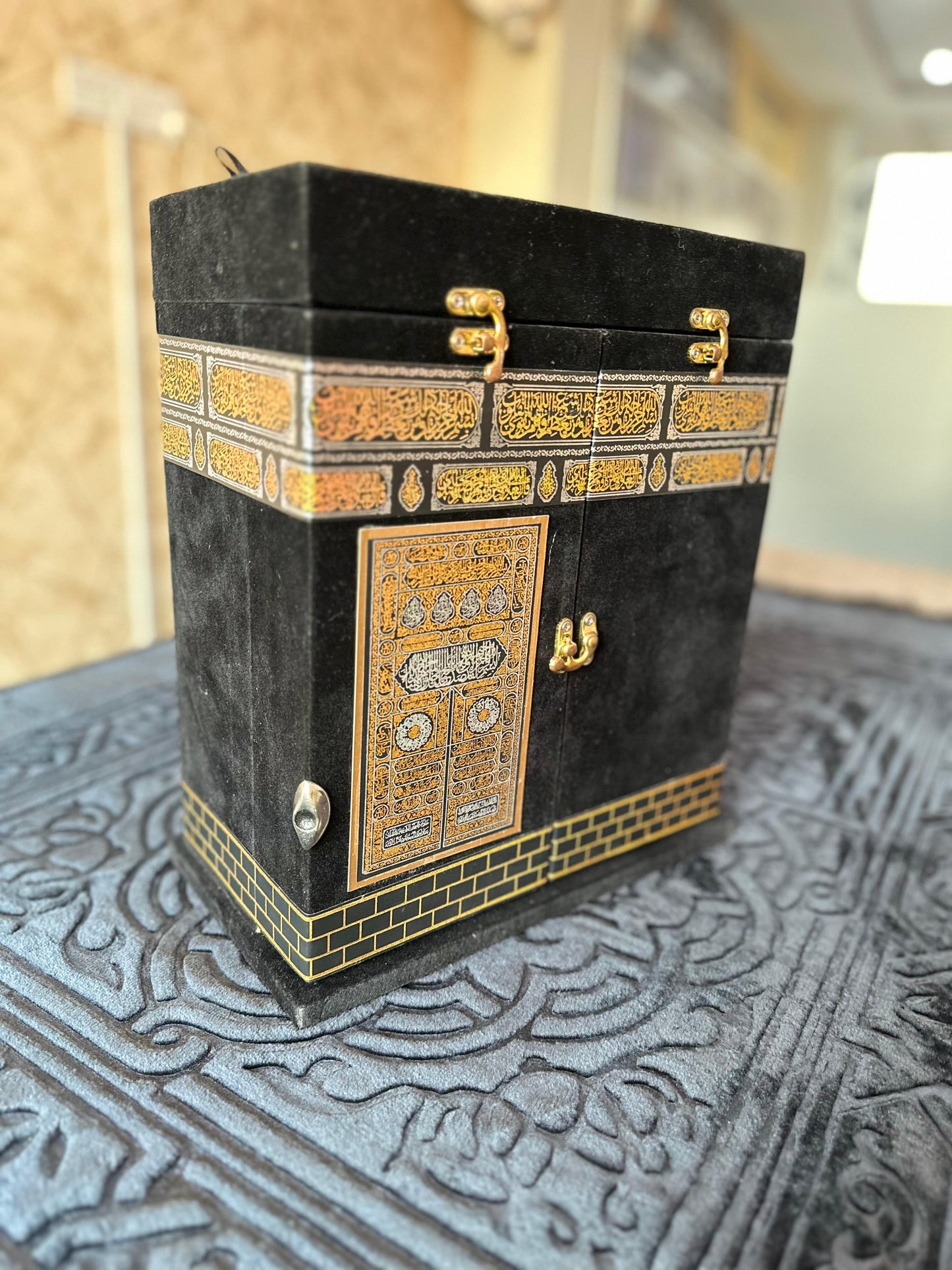 Ghilaf-e-Kaba Design Quran Pak with Premium Bag